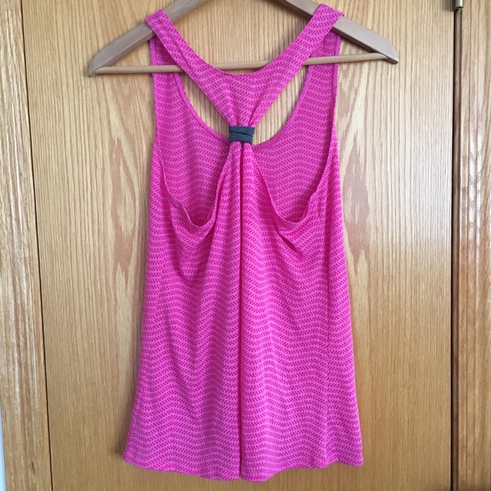 Athletic Halter - Picture 3 of 3